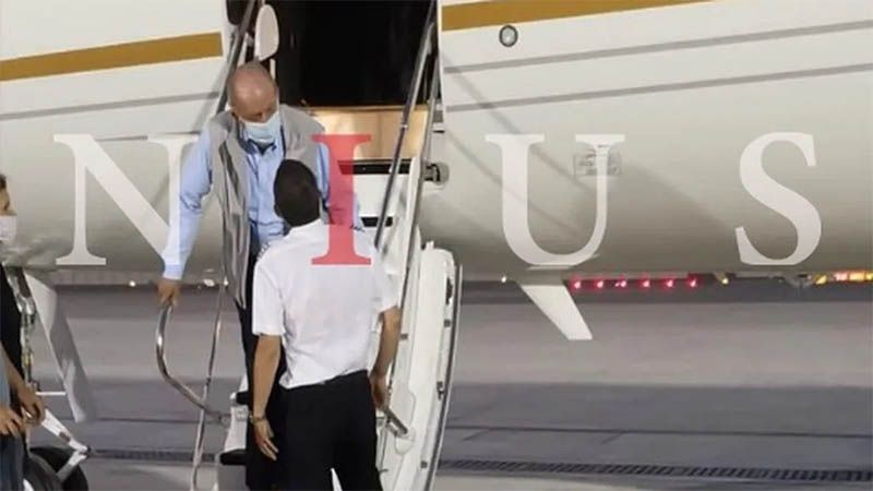 Publican la primera imagen de la llegada del rey em&eacute;rito Juan Carlos I a Abu Dabi