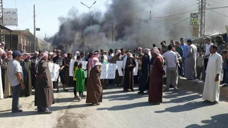 Sirios protestan contra cr&iacute;menes de EEUU y sus aliados en Al-Hasaka