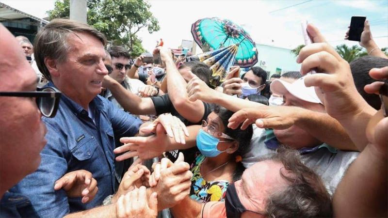 Bolsonaro dice que Brasil ya no quiere quedarse en casa