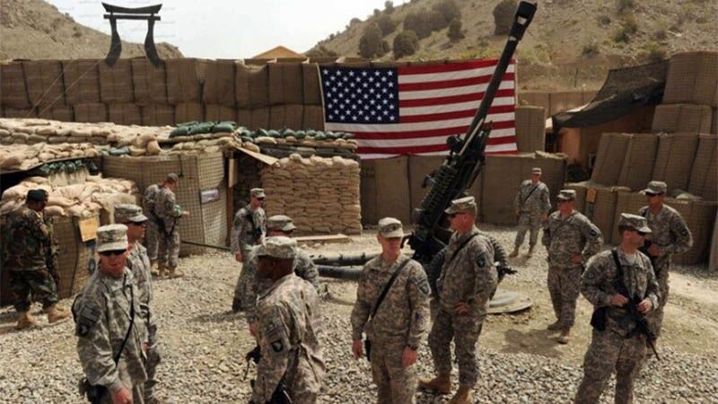 Atacan con cohetes una base estadounidense en el este de Siria