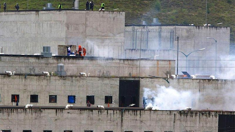Ecuador declara estado de excepci&oacute;n en sus c&aacute;rceles tras morir 116 presos en un mot&iacute;n