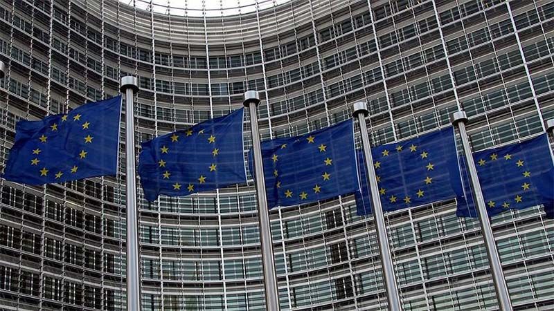 La UE suspende negociaciones comerciales con Australia
