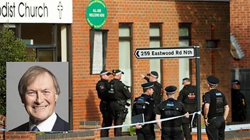 Asesinado a pu&ntilde;aladas a un diputado conservador en Reino Unido