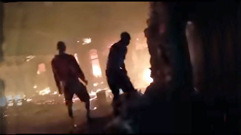 Al menos 38 muertos y 69 heridos por un incendio en una c&aacute;rcel de Burundi