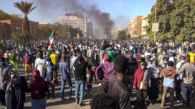 La Polic&iacute;a confirma 4 muertos y m&aacute;s de 300 heridos en protestas en Sud&aacute;n
