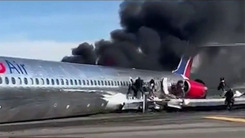 Un avi&oacute;n con 126 pasajeros se incendia al aterrizar en Miami, EEUU