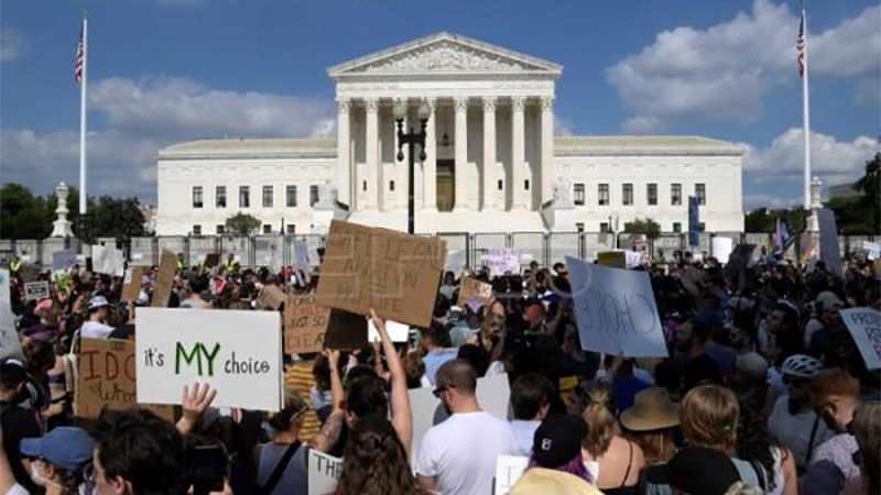 Protestas en decenas de ciudades de EEUU contra la ilegalizaci&oacute;n del aborto