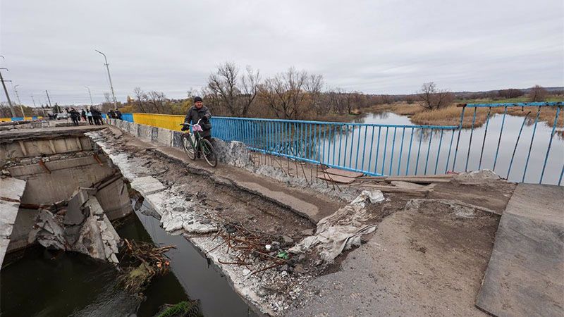 Bombardeo ucraniano deja a Jers&oacute;n sin agua ni electricidad