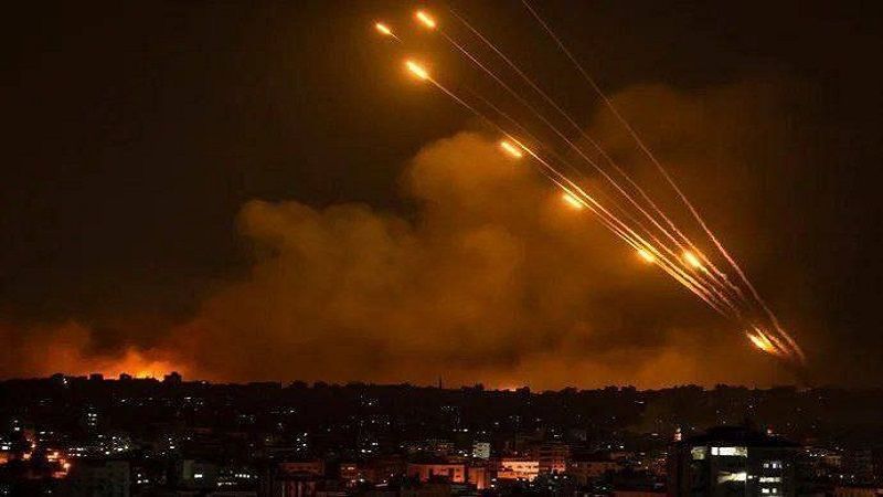 La Resistencia palestina responde a las masacres israel&iacute;es atacando Tel Aviv y otras zonas