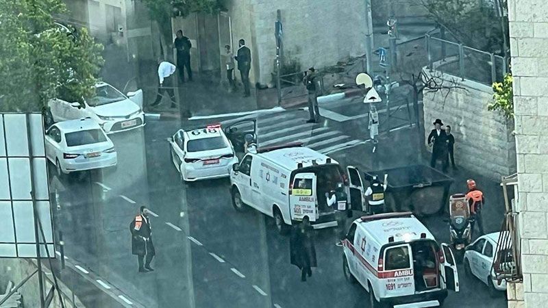 Heridos dos colonos sionistas tras ser atropellados en Al-Quds por un veh&iacute;culo (V&iacute;deo)