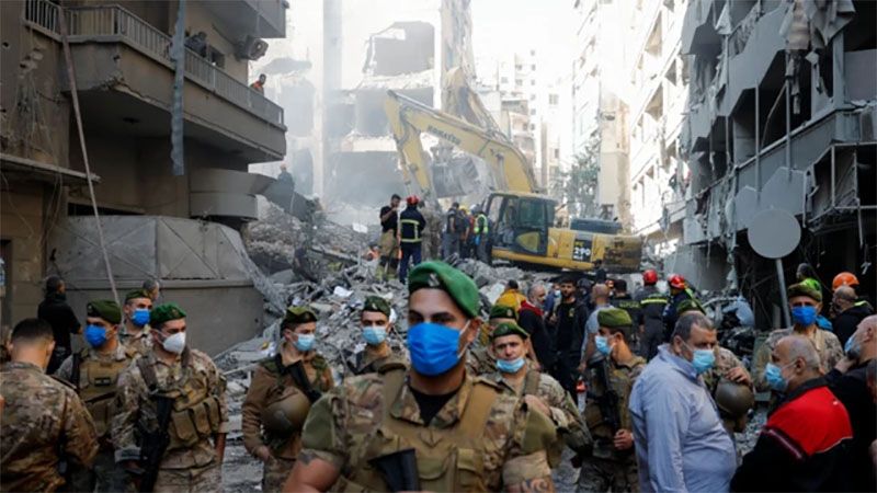 Siguen labores de rescate en edificio destruido en Beirut en ataque israel&iacute; (v&iacute;deo)