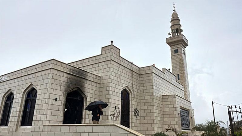 Colonos israel&iacute;es atacan una mezquita en el norte de Cisjordania ocupada