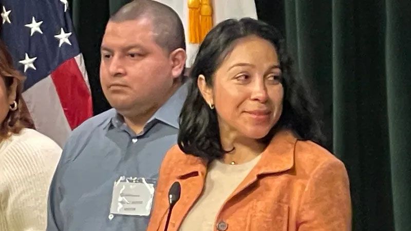 Declaran inocentes a dos latinos tras 17 a&ntilde;os presos por un asesinato en Los &Aacute;ngeles