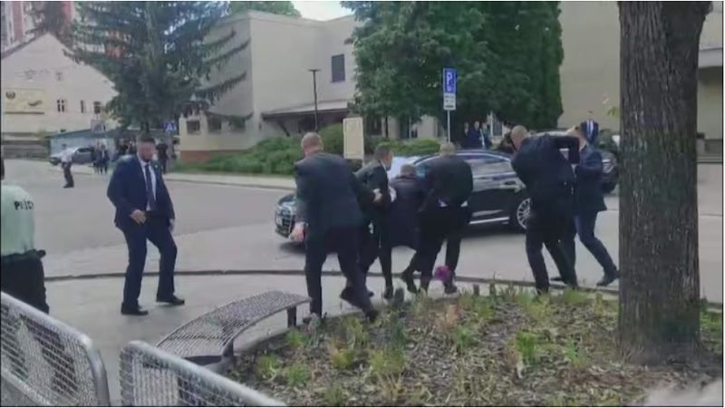 Mueren dos personas en un ataque con cuchillo en un instituto del norte de Eslovaquia