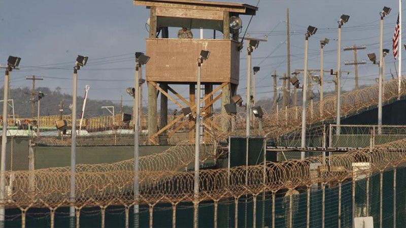 Estados Unidos empieza a enviar migrantes a la base de Guant&aacute;namo