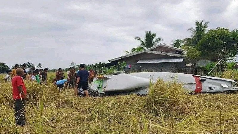 Filipinas: M&aacute;s de cuatro muertos tras estrellarse una avioneta contratada por el Ej&eacute;rcito de EEUU