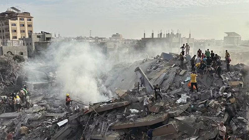 Gaza supera los 54.000 muertos tras otro d&iacute;a de bombardeos israel&iacute;es