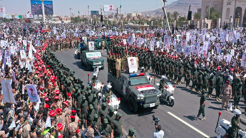 Los yemen&iacute;es despiden a su l&iacute;der militar asesinado en un ataque israel&iacute; con un gran funeral en San&aacute;