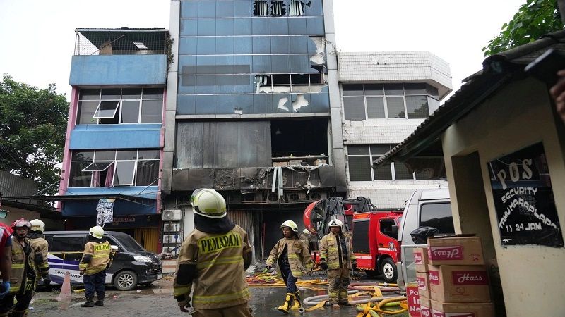 Indonesia: Mueren 20 personas en un incendio en un edificio en Yakarta