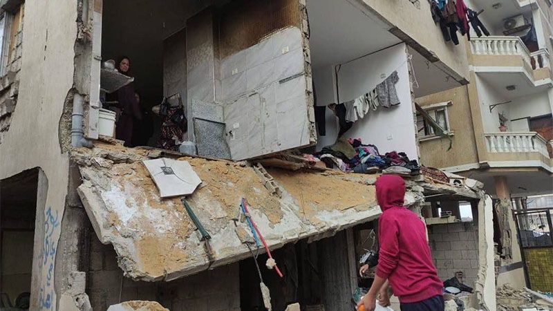 Al menos 8 muertos en Gaza por el colapso de edificios y el fr&iacute;o debido al temporal