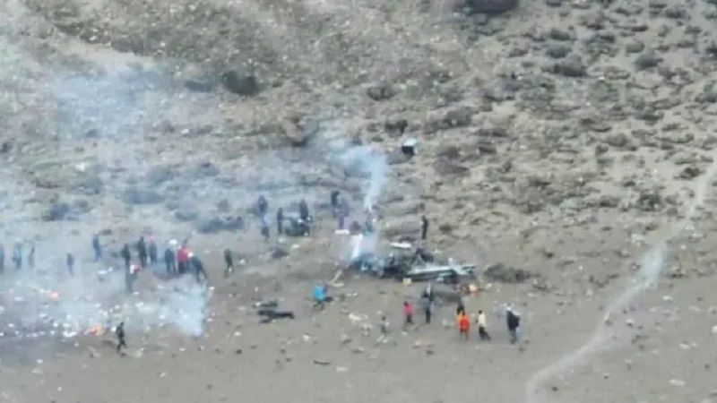 Tanzania: Mueren cinco personas tras estrellarse un helic&oacute;ptero medicalizado en el monte Kilimanjaro