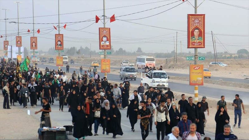 En fotos: Peregrinos caminan hacia Karbala para conmemorar el Arba&iacute;n del Imam Hussein (P)